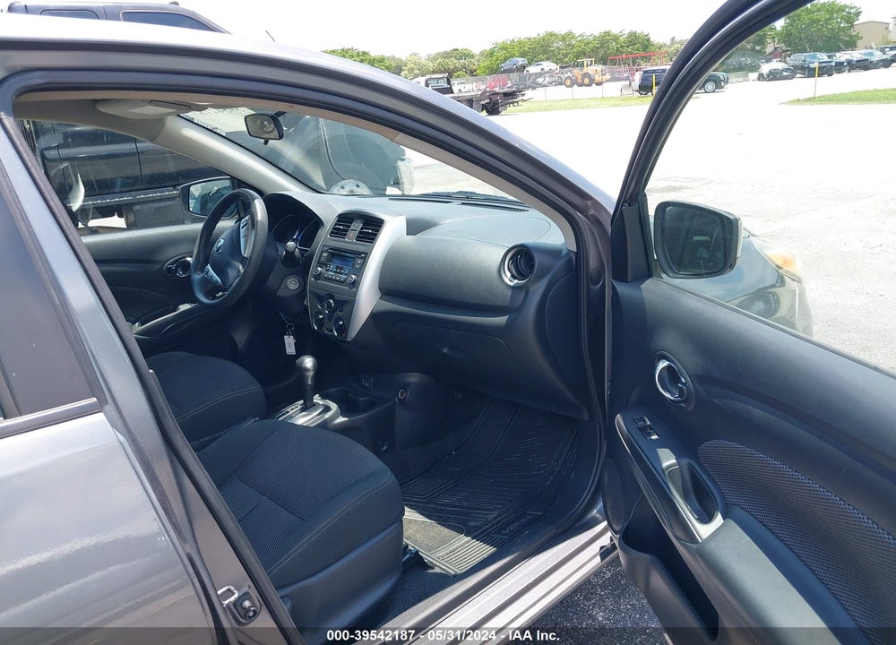 2017 NISSAN VERSA 1.6 SV VIN: 3N1CN7AP4HL886649