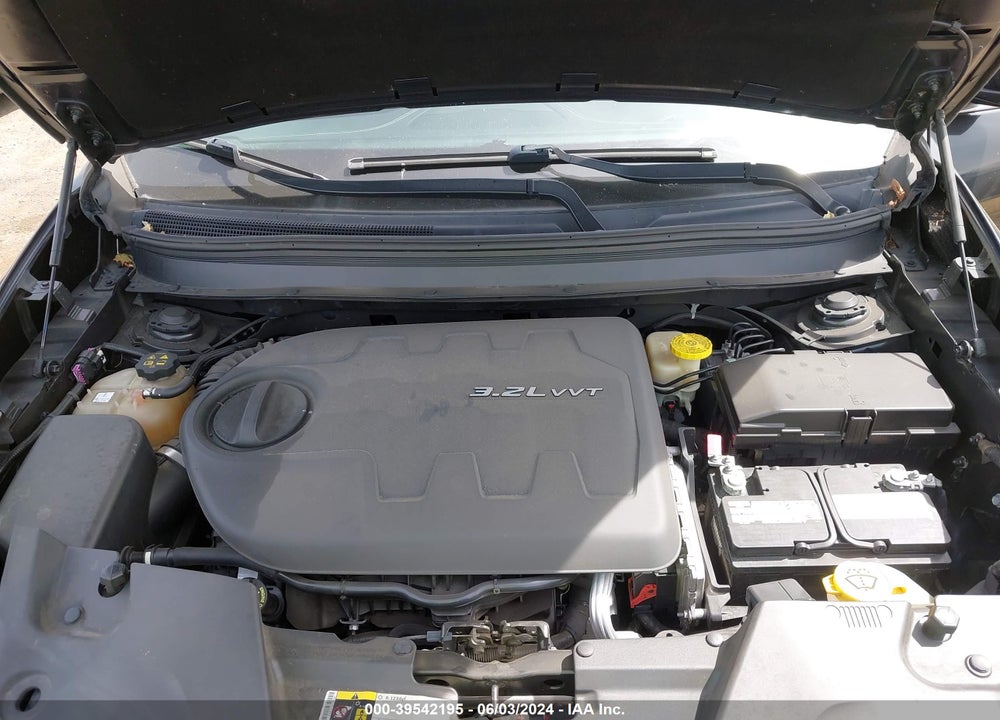 2014 JEEP CHEROKEE LATITUDE VIN: 1C4PJLCS8EW232070