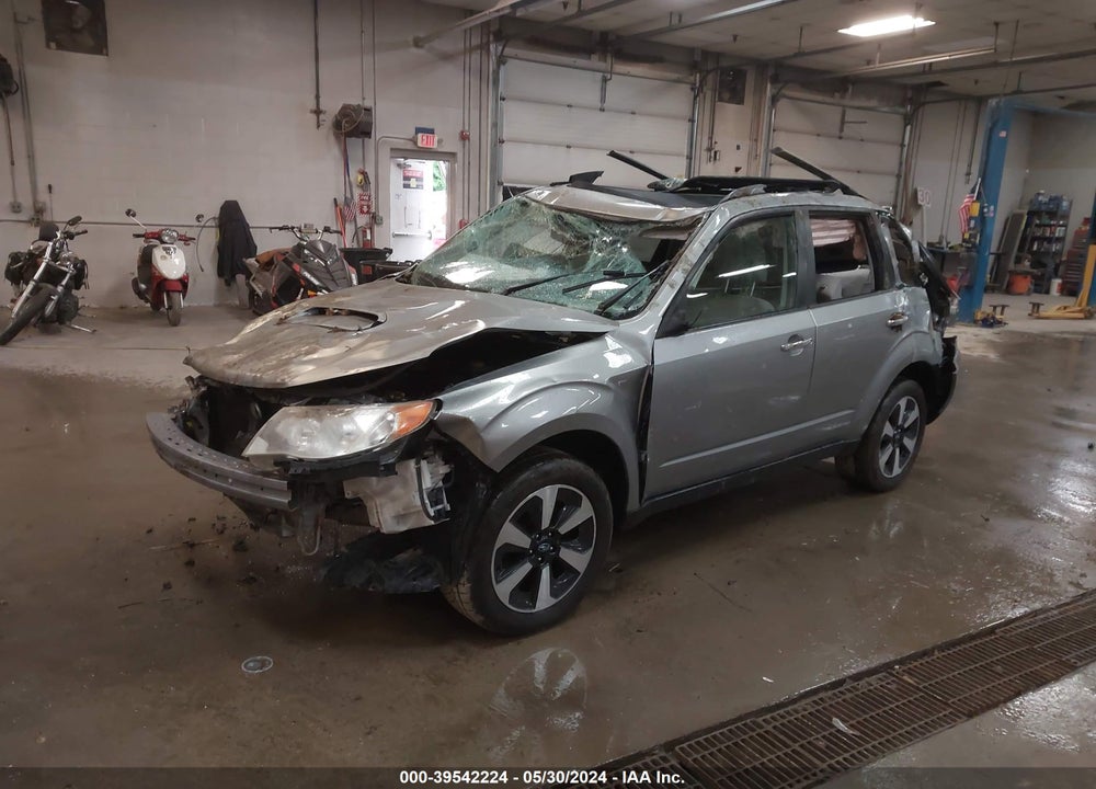 2009 SUBARU FORESTER 2.5XT VIN: JF2SH65639H753846