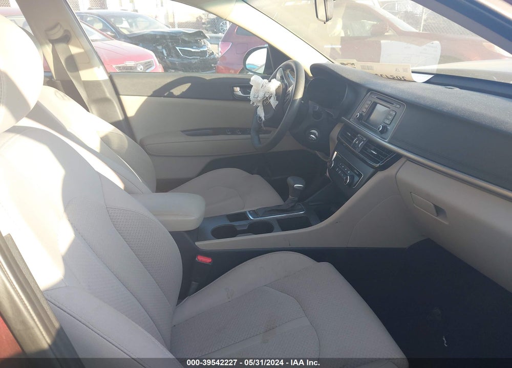 2016 KIA OPTIMA LX VIN: 5XXGT4L32GG100936