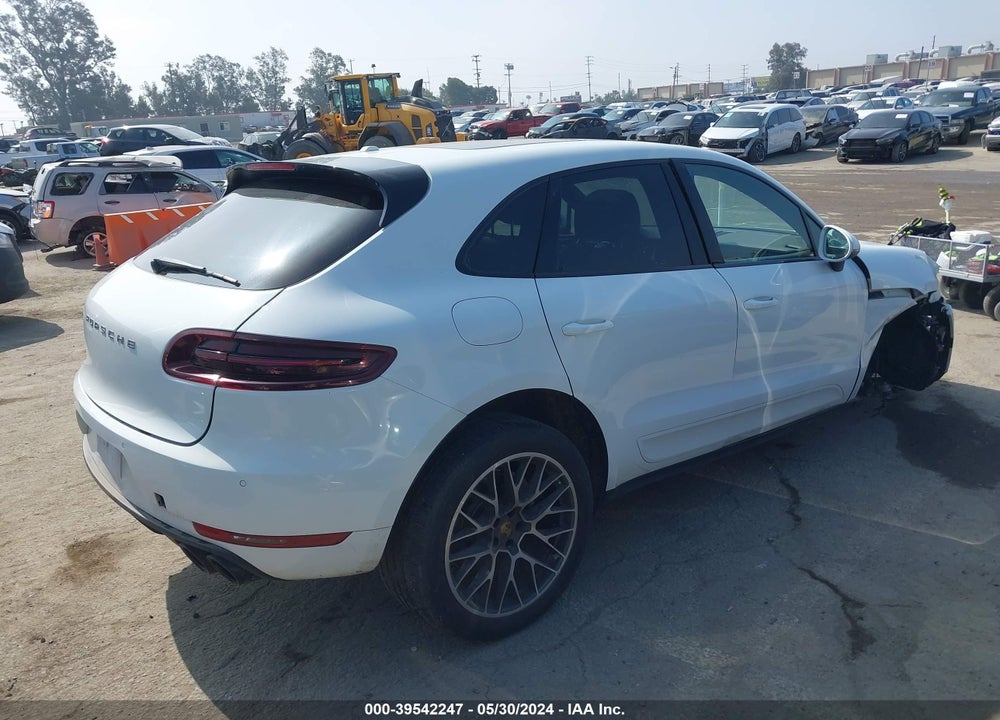 2016 PORSCHE MACAN S VIN: WP1AB2A59GLB44674