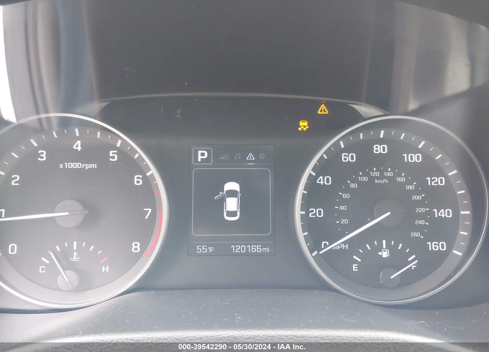 2018 HYUNDAI ELANTRA SEL VIN: 5NPD84LF9JH317054