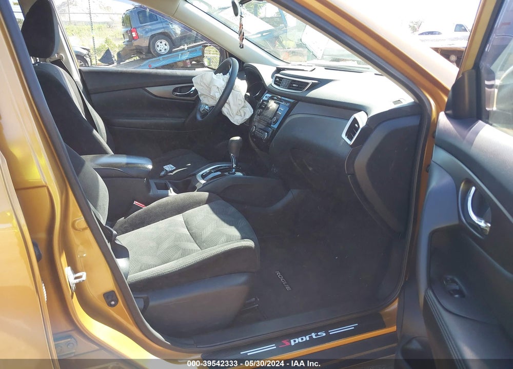 2014 NISSAN ROGUE SV VIN: 5N1AT2MV5EC847112