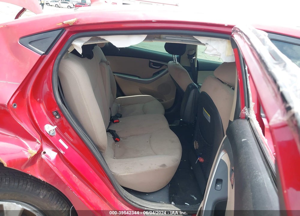 2015 HYUNDAI ELANTRA SE VIN: KMHDH4AE2FU311051