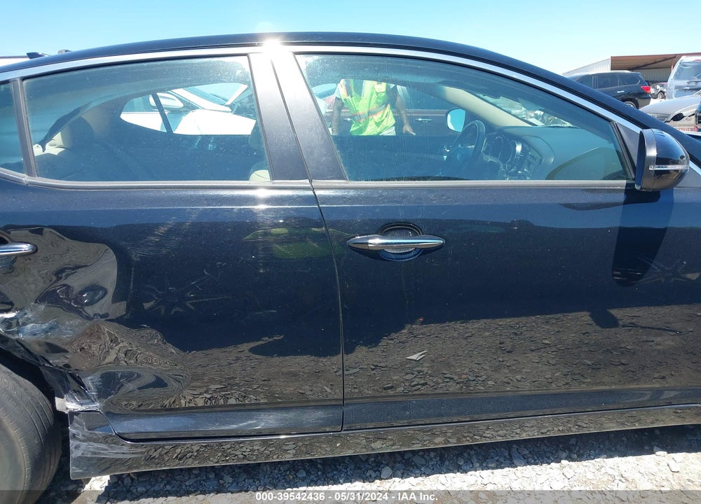 2013 KIA OPTIMA EX VIN: 5XXGN4A72DG200028