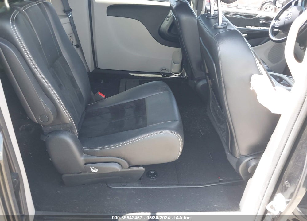 2017 DODGE GRAND CARAVAN SXT VIN: 2C4RDGCG1HR625604