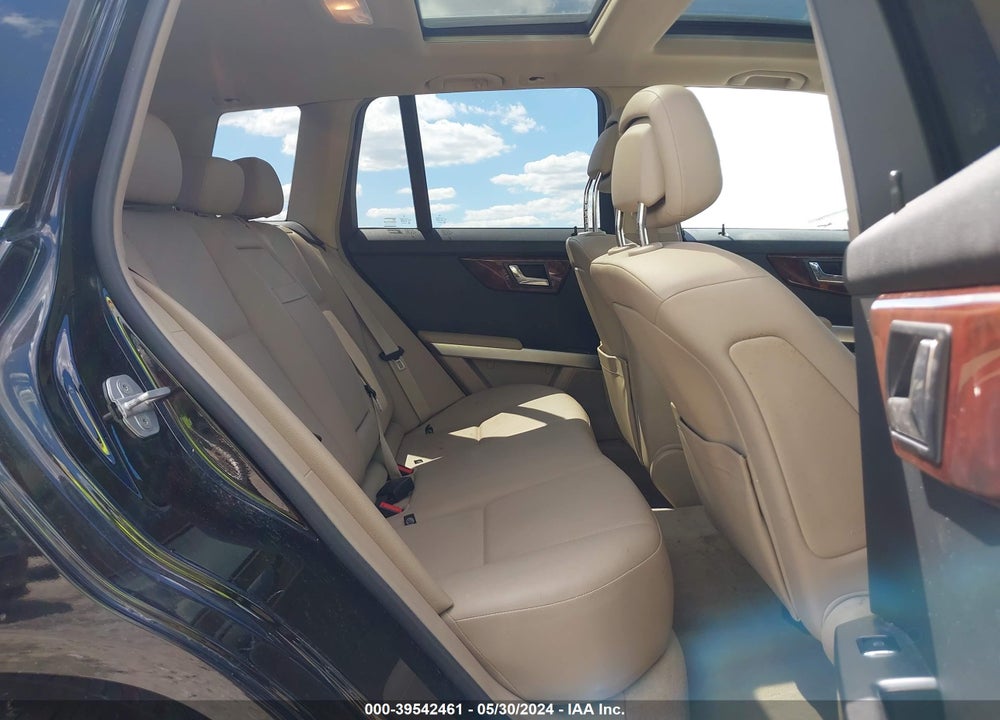 2010 MERCEDES-BENZ GLK 350 VIN: WDCGG8HB3AF400111