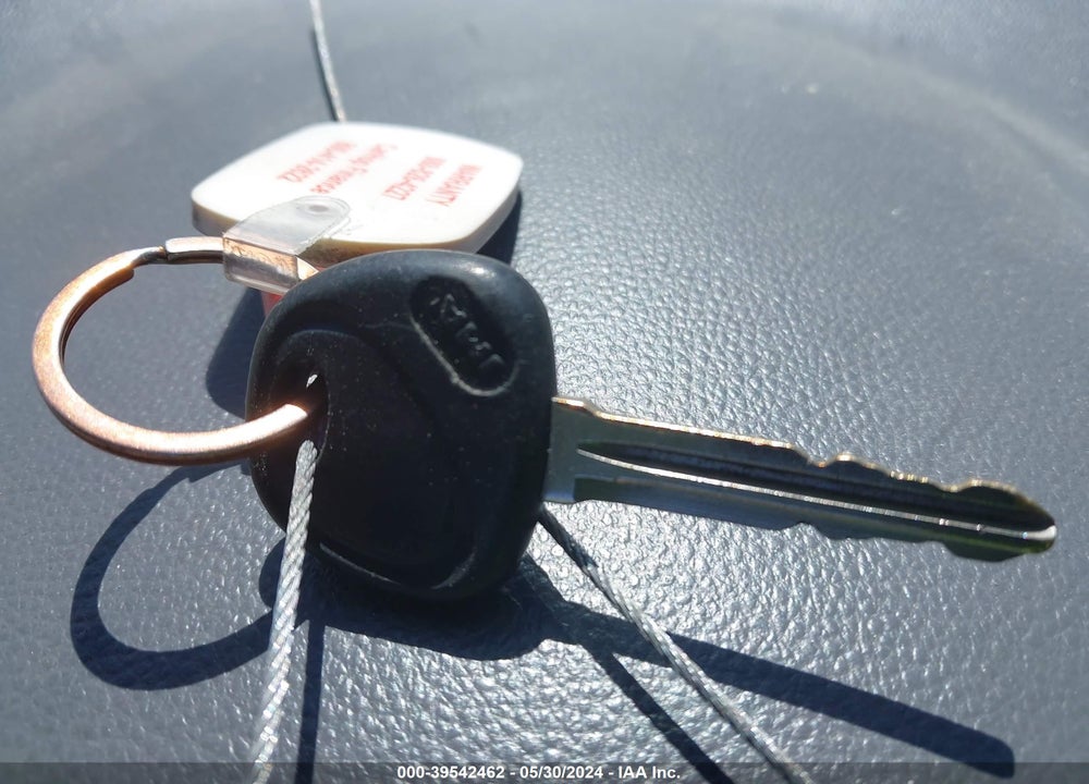 2012 KIA SEDONA LX VIN: KNDMG4C70C6479745