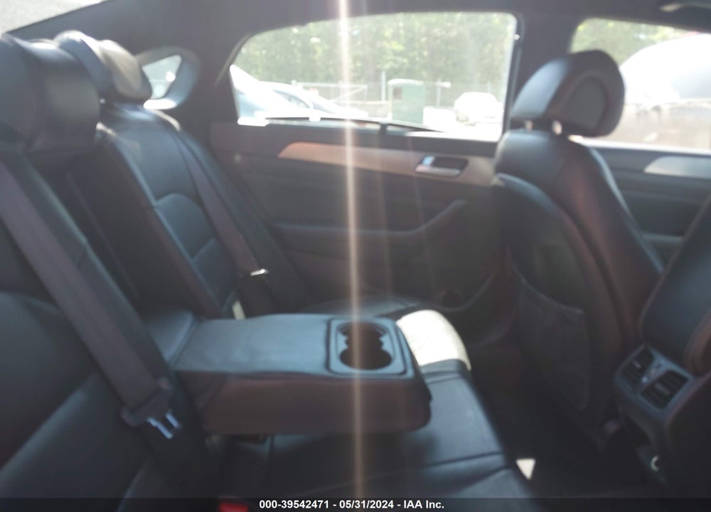 2015 HYUNDAI SONATA LIMITED 2.0T VIN: 5NPE34AB0FH134524