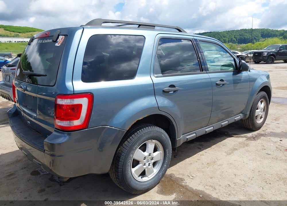 2010 FORD ESCAPE XLT VIN: 1FMCU0D76AKD47732