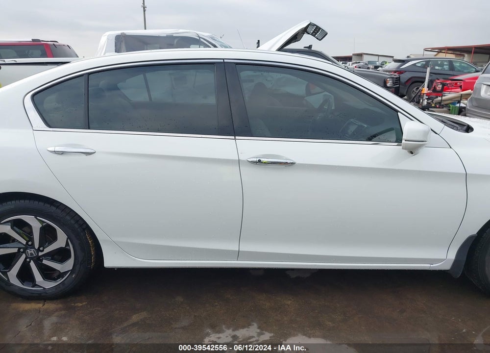 2017 HONDA ACCORD EX-L V6 VIN: 1HGCR3F82HA010926