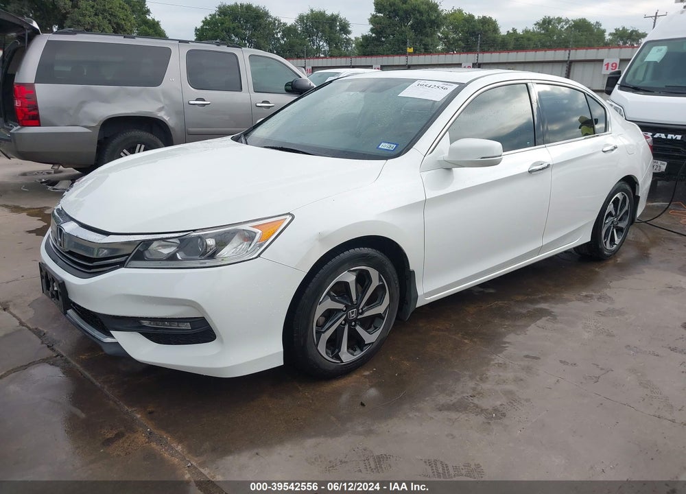 2017 HONDA ACCORD EX-L V6 VIN: 1HGCR3F82HA010926