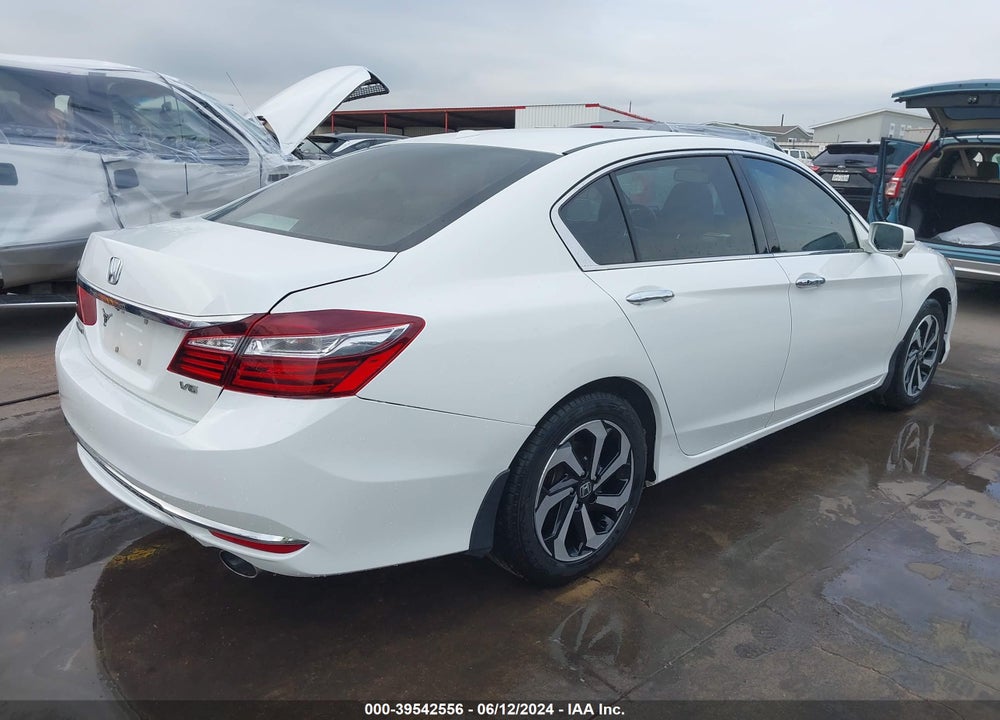 2017 HONDA ACCORD EX-L V6 VIN: 1HGCR3F82HA010926