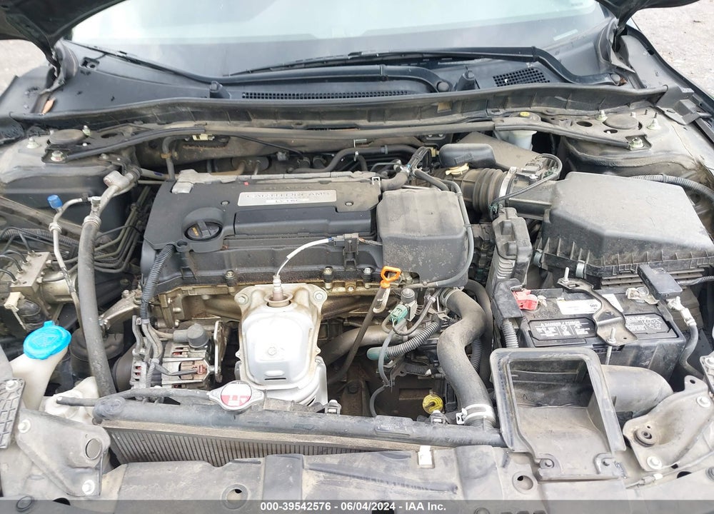 2016 HONDA ACCORD EX-L VIN: 1HGCR2F82GA001121