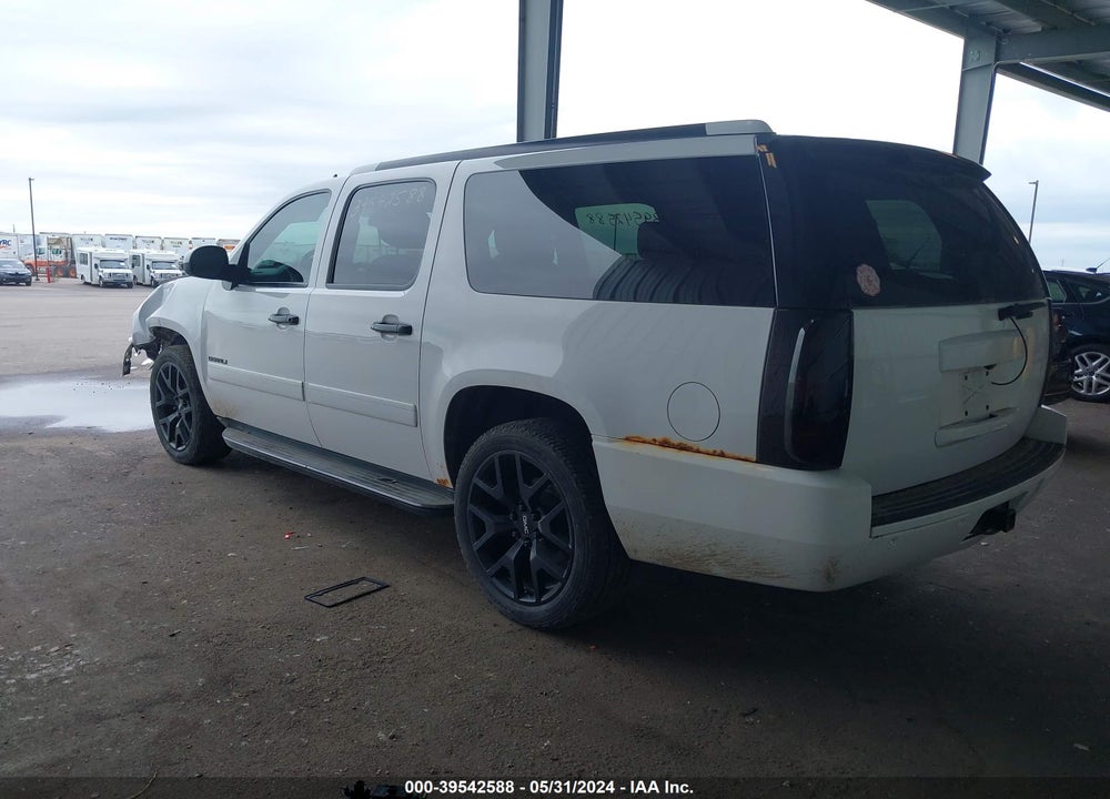 2012 GMC YUKON XL 1500 DENALI VIN: 1GKS2MEF7CR236740
