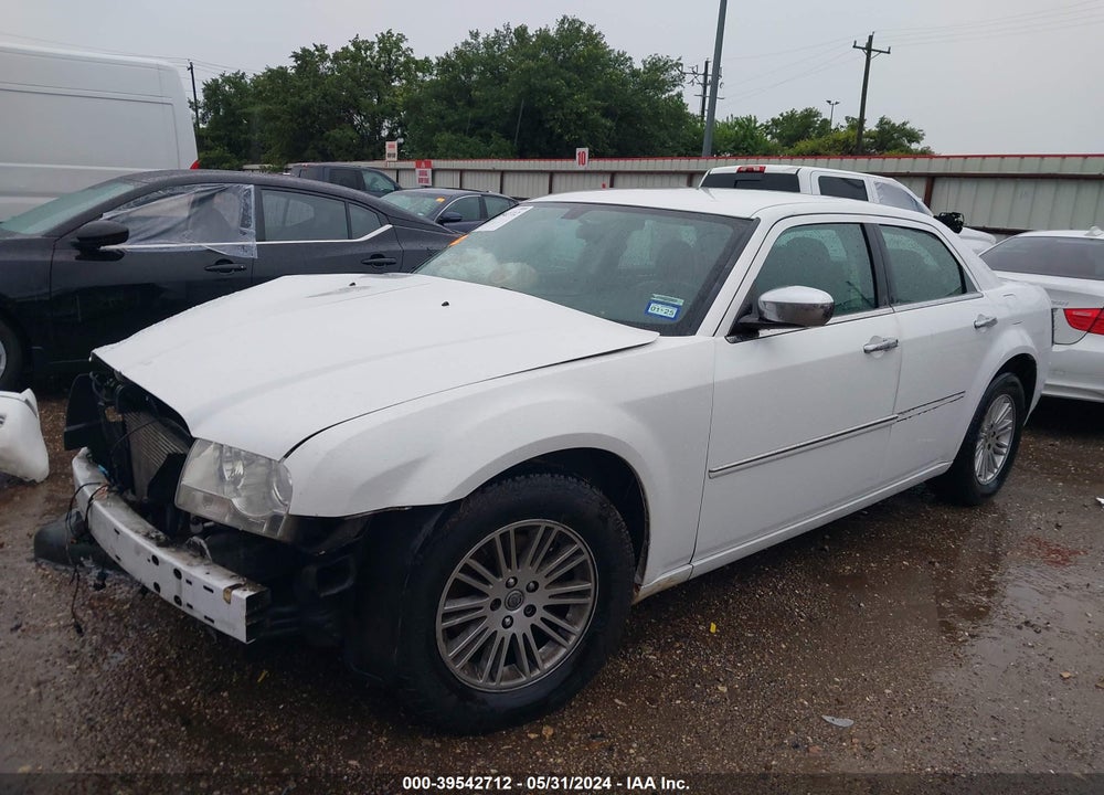 2010 CHRYSLER 300 TOURING/SIGNATURE SERIES/EXECUTIVE SERIES VIN: 2C3CA5CV6AH265666