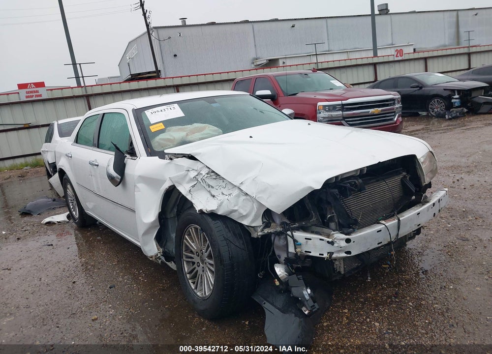 2010 CHRYSLER 300 TOURING/SIGNATURE SERIES/EXECUTIVE SERIES VIN: 2C3CA5CV6AH265666