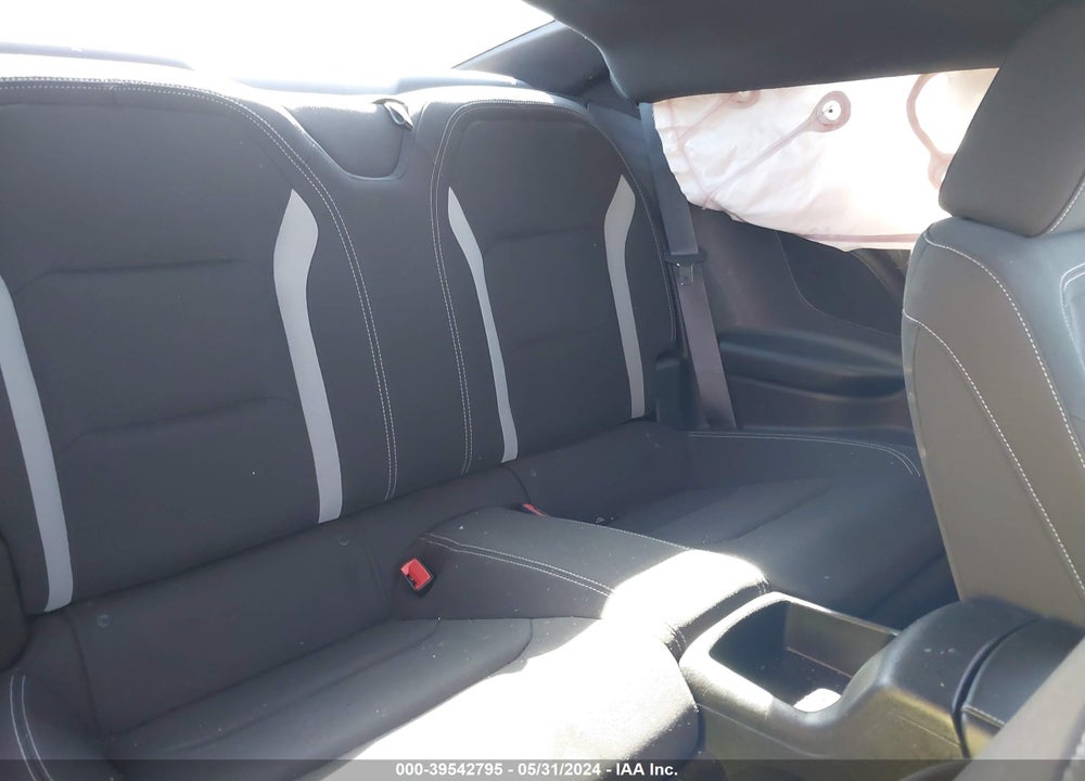2018 CHEVROLET CAMARO 1LT VIN: 1G1FB1RX1J0153460