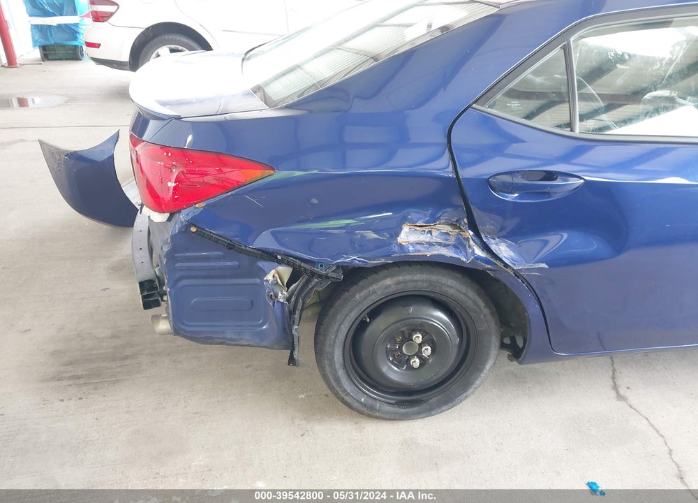 2017 TOYOTA COROLLA SE VIN: 5YFBURHE7HP695726