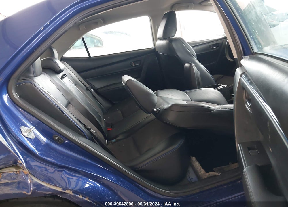 2017 TOYOTA COROLLA SE VIN: 5YFBURHE7HP695726
