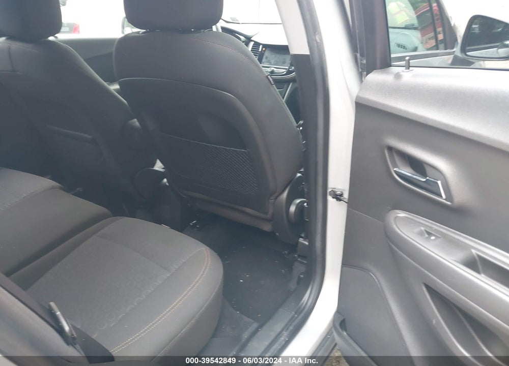 2020 CHEVROLET TRAX FWD LS VIN: KL7CJKSB3LB319158