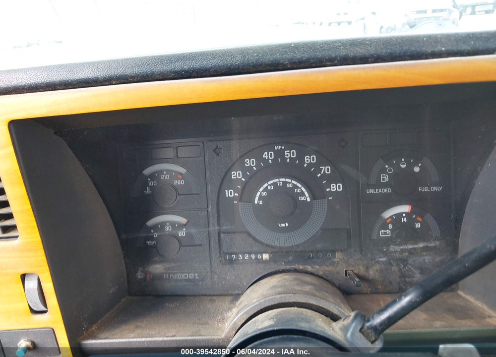 1990 GMC SIERRA C1500 VIN: 2GTEC19K8L1550787