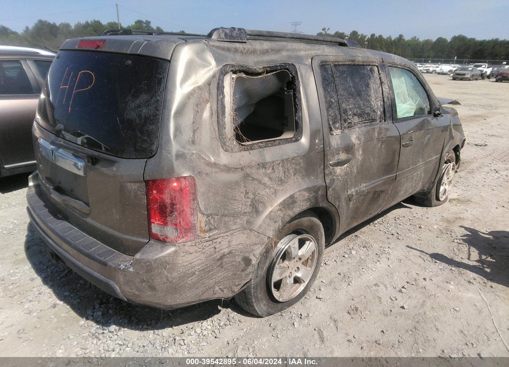 2011 HONDA PILOT EX-L VIN: 5FNYF3H52BB045593