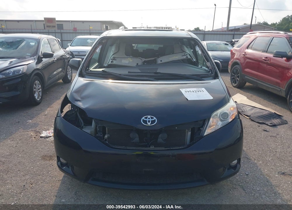 2016 TOYOTA SIENNA XLE 8 PASSENGER VIN: 5TDYK3DC5GS691181