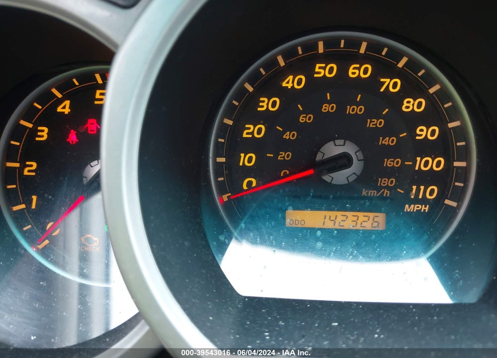 2004 TOYOTA 4RUNNER LIMITED V8 VIN: JTEBT17RX40045071