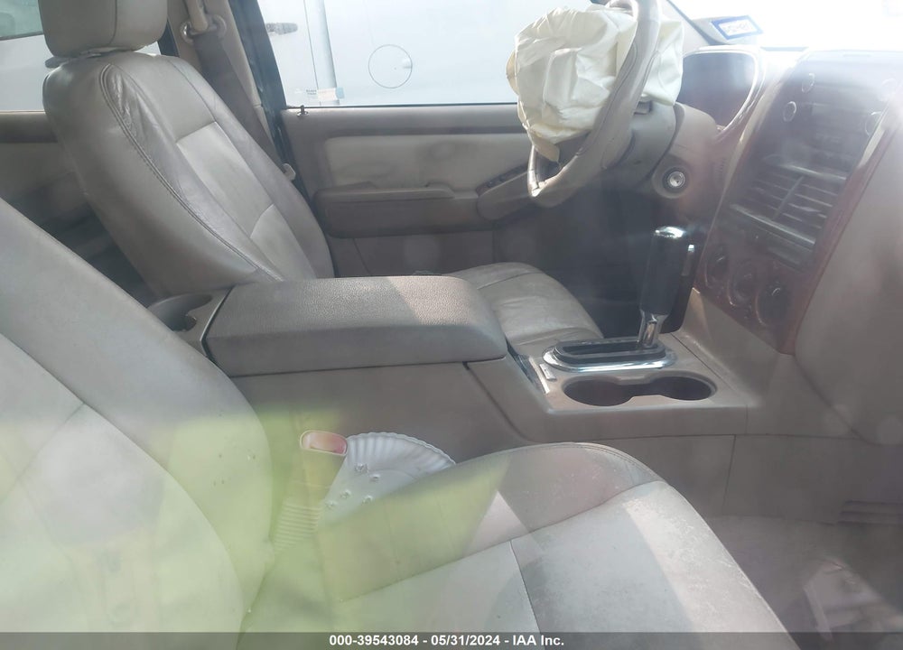 2008 FORD EXPLORER EDDIE BAUER VIN: 1FMEU64E58UB24557