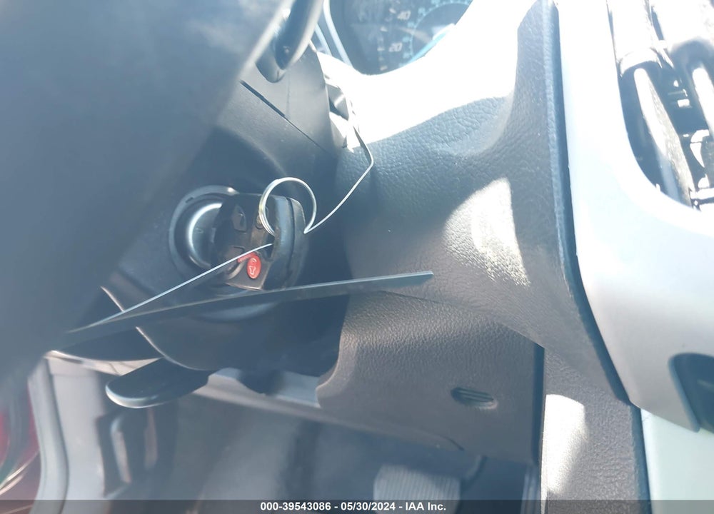 2014 FORD FOCUS SE VIN: 1FADP3F24EL106275