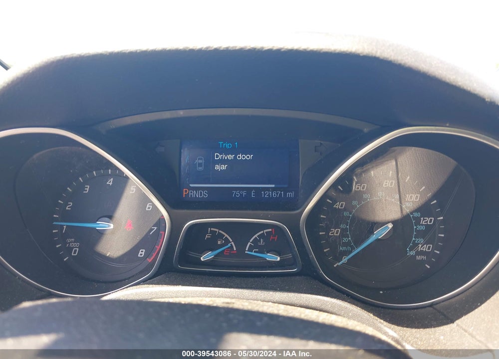 2014 FORD FOCUS SE VIN: 1FADP3F24EL106275