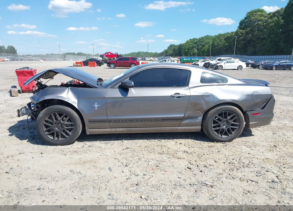 2014 FORD MUSTANG V6 PREMIUM VIN: 1ZVBP8AM6E5251052