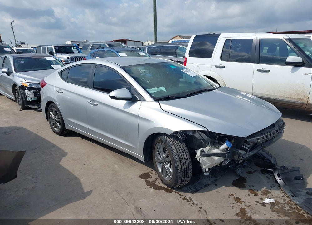 2018 HYUNDAI ELANTRA SEL VIN: 5NPD84LF5JH290385