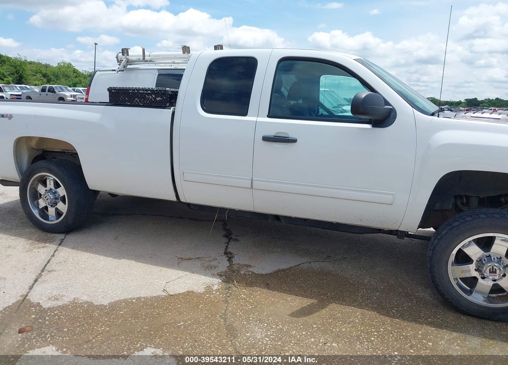 2012 CHEVROLET SILVERADO 2500HD LT VIN: 1GC2KXCG8CZ324852