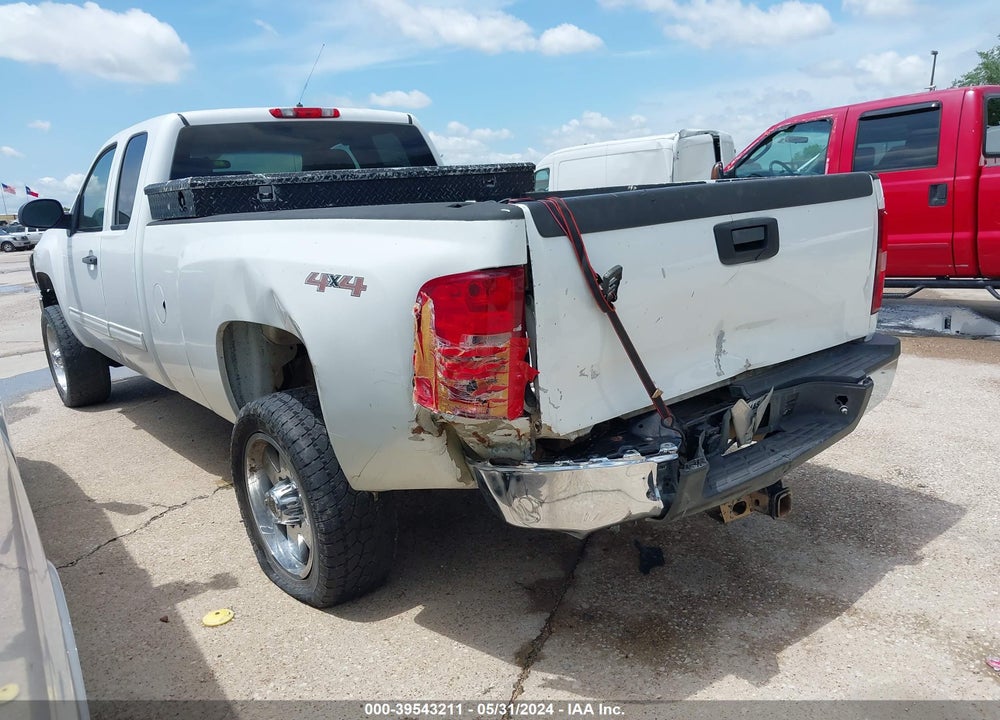 2012 CHEVROLET SILVERADO 2500HD LT VIN: 1GC2KXCG8CZ324852