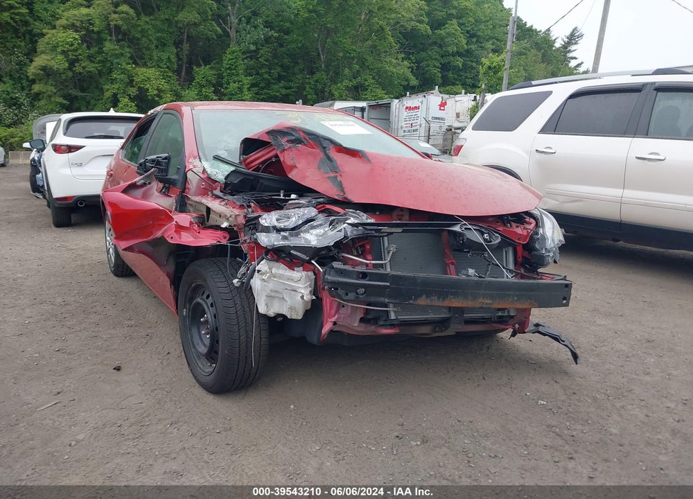 2018 TOYOTA COROLLA LE VIN: 2T1BURHE0JC114475