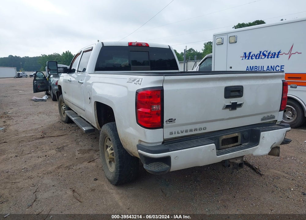 2015 CHEVROLET SILVERADO 2500HD HIGH COUNTRY VIN: 1GC1KXE81FF644280