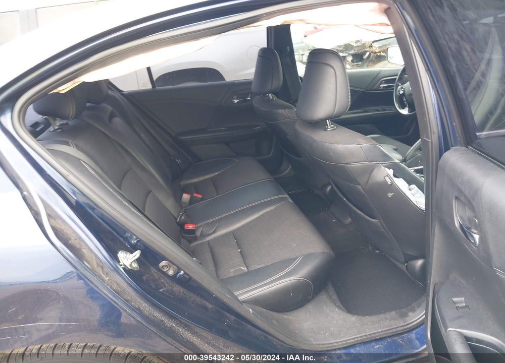 2017 HONDA ACCORD SPORT VIN: 1HGCR2F52HA061004