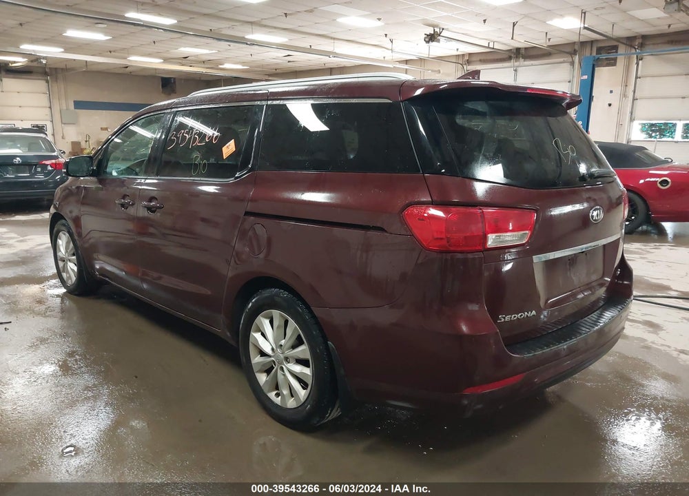 2016 KIA SEDONA EX VIN: KNDMC5C11G6143895
