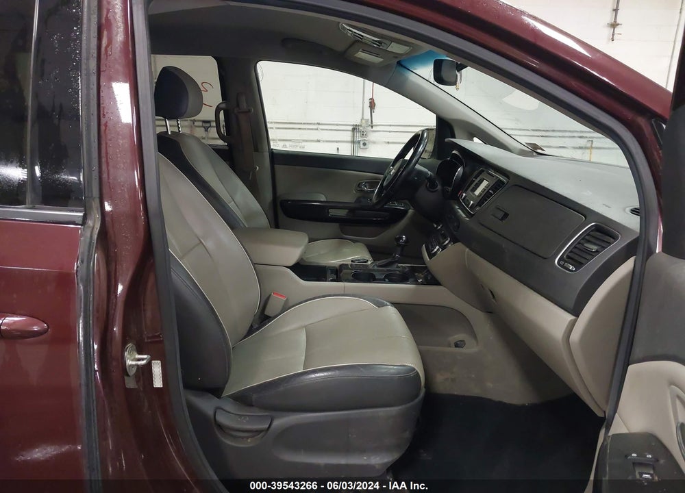 2016 KIA SEDONA EX VIN: KNDMC5C11G6143895