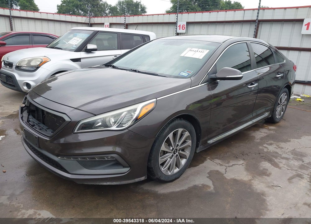 2015 HYUNDAI SONATA SPORT VIN: 5NPE34AF3FH127845