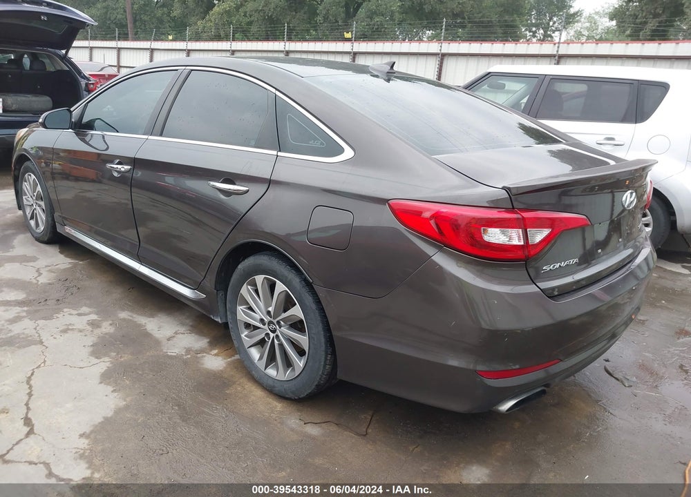 2015 HYUNDAI SONATA SPORT VIN: 5NPE34AF3FH127845
