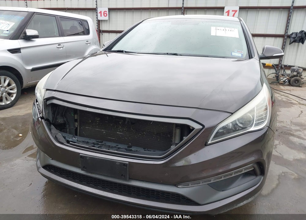 2015 HYUNDAI SONATA SPORT VIN: 5NPE34AF3FH127845
