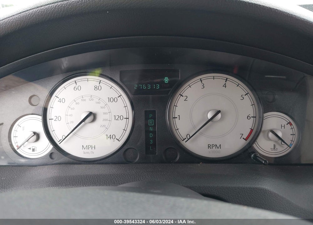 2005 CHRYSLER 300 TOURING VIN: 2C3JA53G35H577880