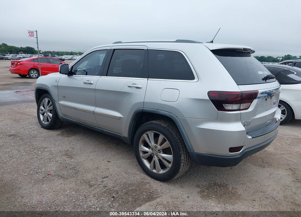 2011 JEEP GRAND CHEROKEE LAREDO VIN: 1J4RR4GT3BC672960