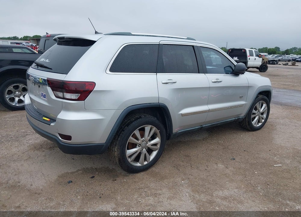 2011 JEEP GRAND CHEROKEE LAREDO VIN: 1J4RR4GT3BC672960
