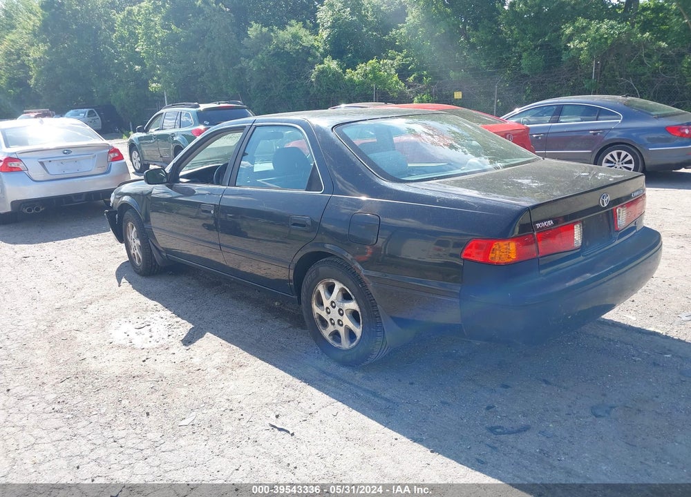 2001 TOYOTA CAMRY LE V6 VIN: 4T1BF22KX1U130049