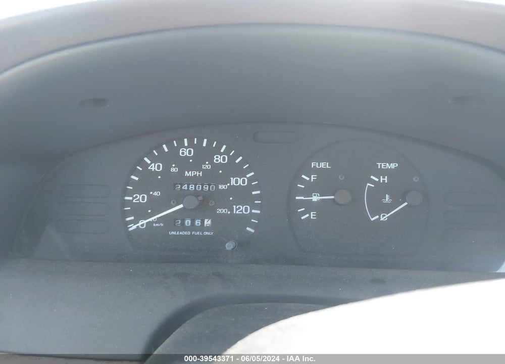1996 NISSAN SENTRA E/XE/GXE/GLE VIN: 1N4AB41DXTC784980