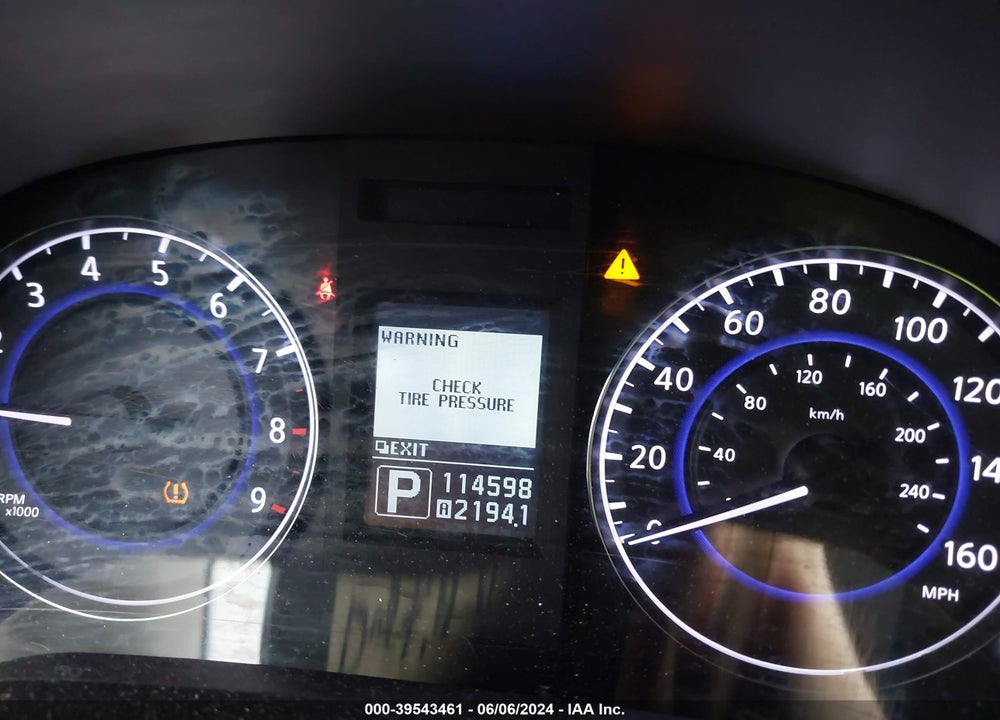 2015 INFINITI Q40 VIN: JN1CV6AR3FM523662